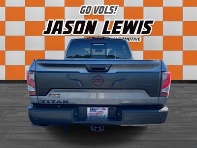 2024 Nissan Titan Crew Cab PRO-4X 4x4