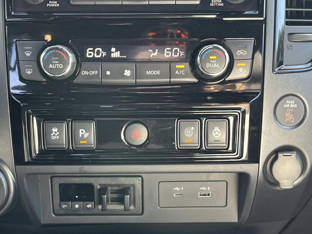 2021 Nissan Titan Crew Cab PRO-4X 4x4