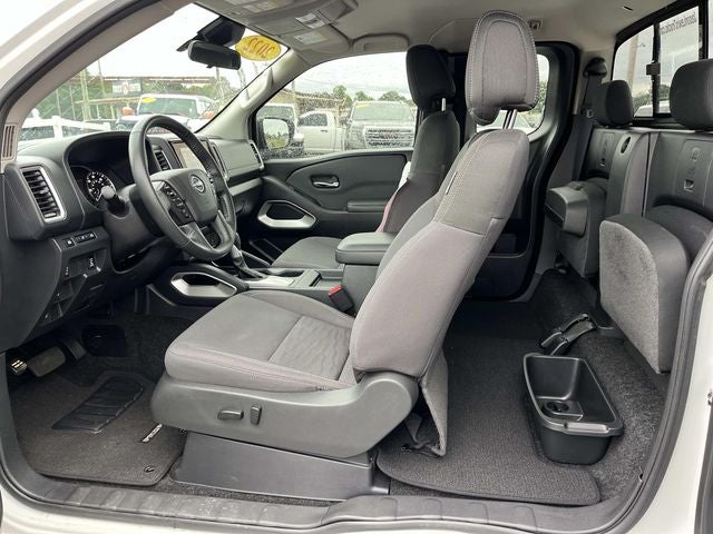 2022 Nissan Frontier King Cab SV 4x2