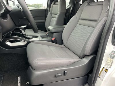 2022 Nissan Frontier King Cab SV 4x2