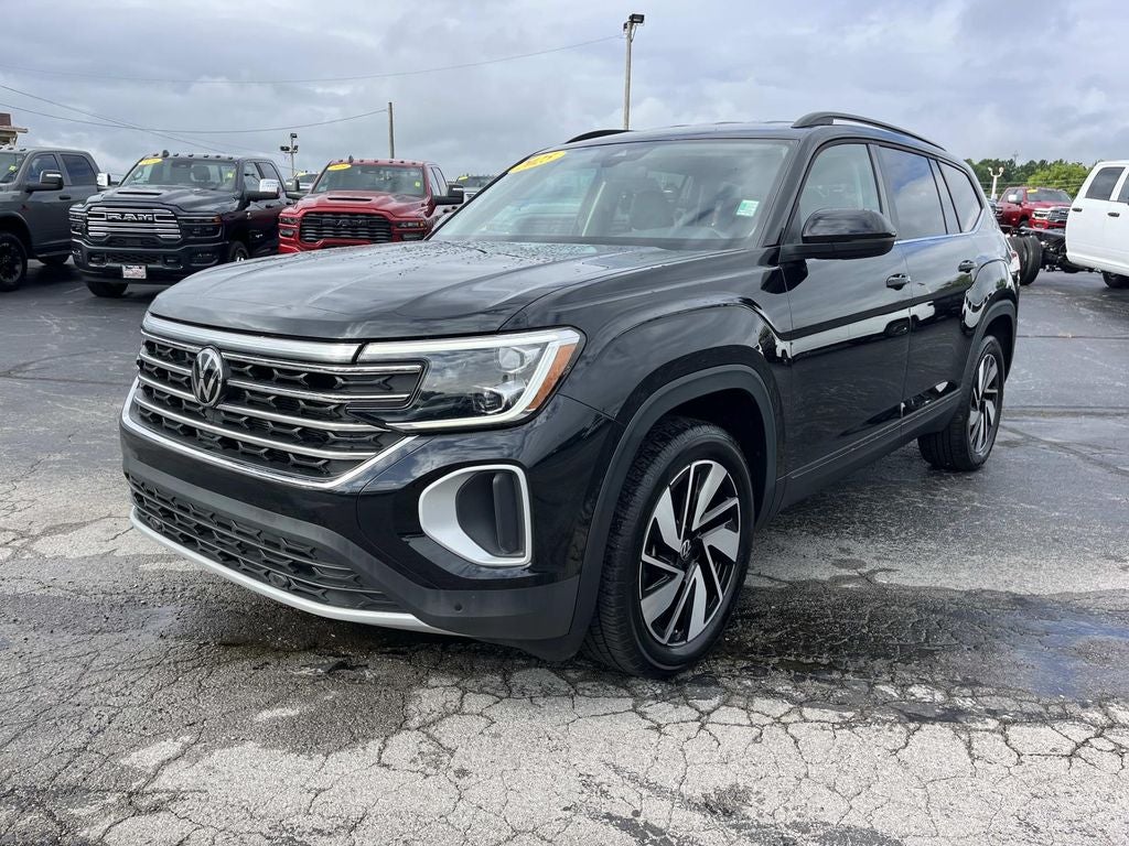 2025 Volkswagen Atlas 2.0T SE w/Technology