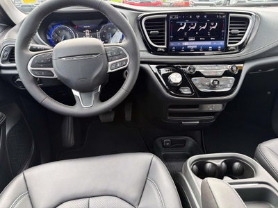 2027 Chrysler Pacifica PACIFICA SELECT