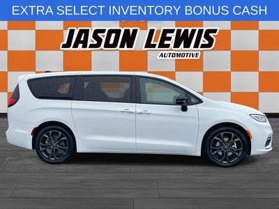 2026 Chrysler Pacifica PACIFICA SELECT