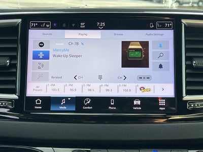 2025 Chrysler Pacifica Select