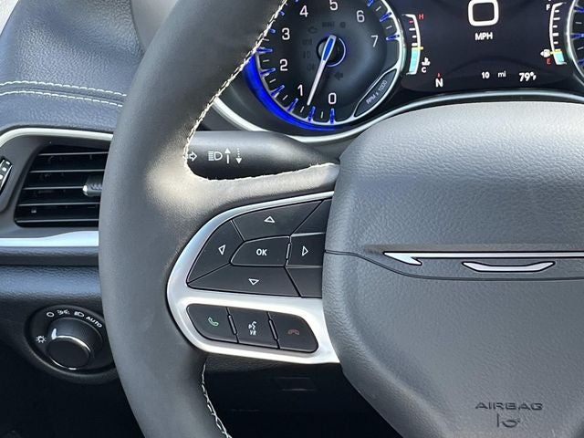 2027 Chrysler Pacifica PACIFICA SELECT