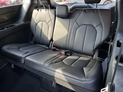 2027 Chrysler Pacifica PACIFICA SELECT