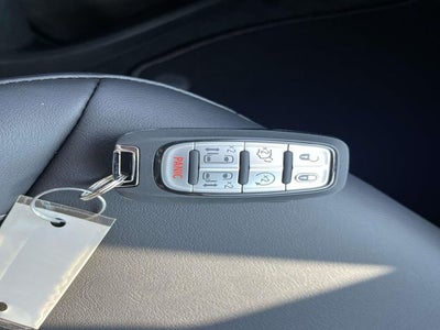 2026 Chrysler Voyager VOYAGER LX