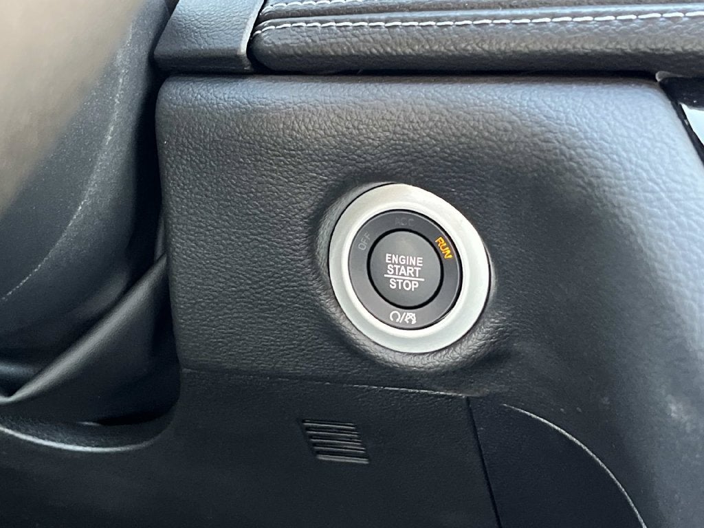 2027 Chrysler Pacifica PACIFICA LIMITED