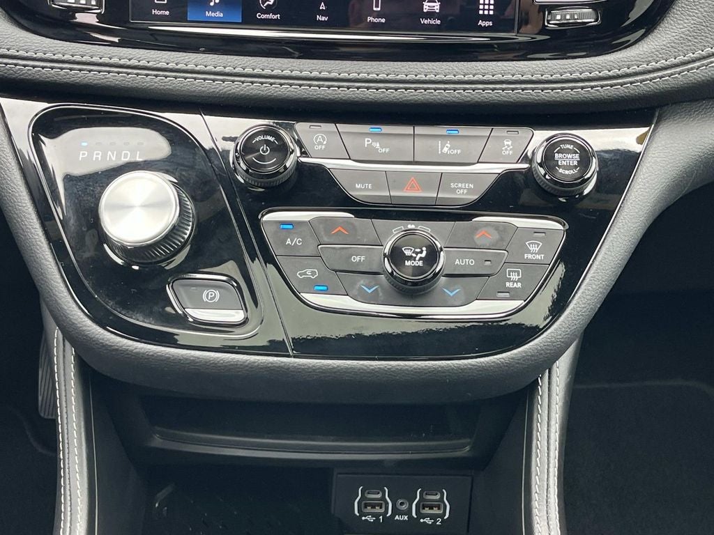 2025 Chrysler Pacifica Limited