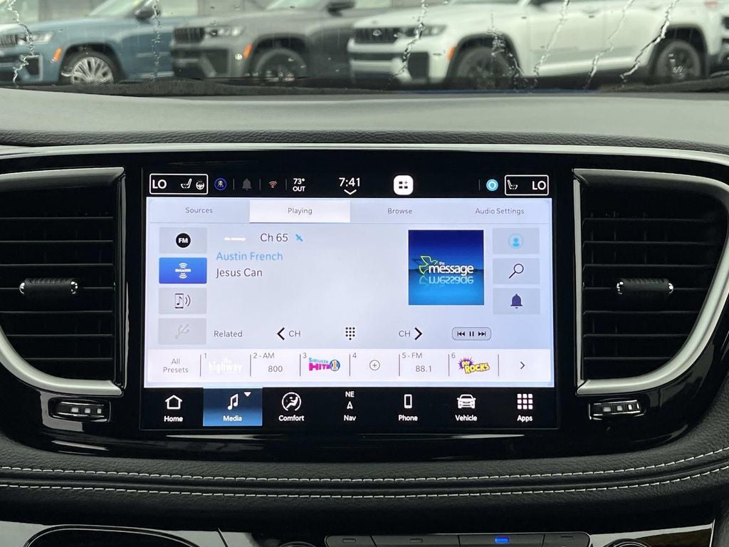 2027 Chrysler Pacifica PACIFICA LIMITED