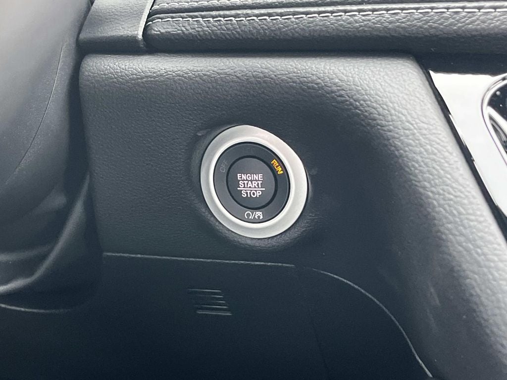 2027 Chrysler Pacifica PACIFICA LIMITED