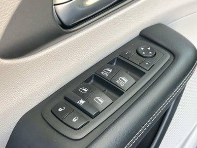 2022 Chrysler Pacifica Touring L AWD