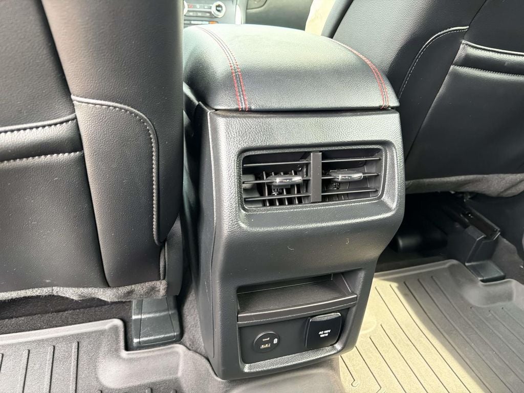 2022 Ford Edge ST-Line
