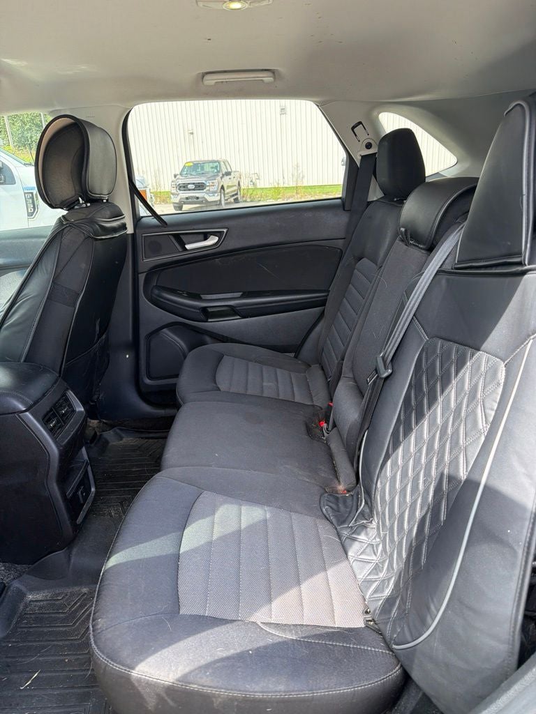 2015 Ford Edge SE