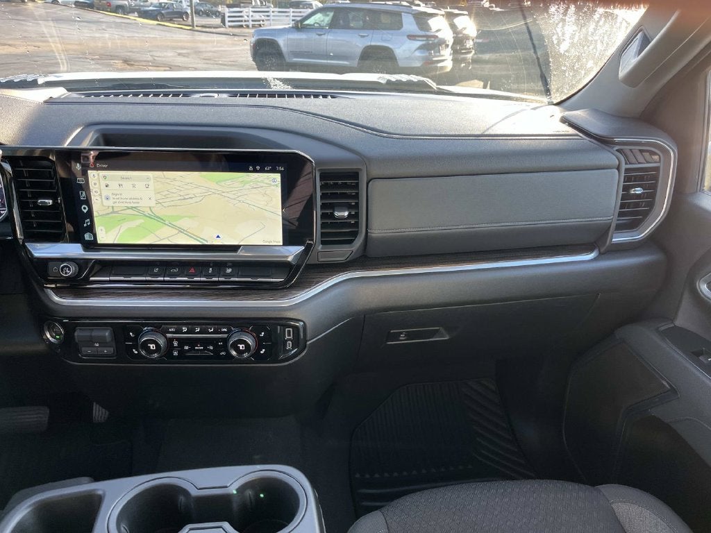 2025 Chevrolet Silverado 2500HD 4WD Crew Cab Standard Bed LT