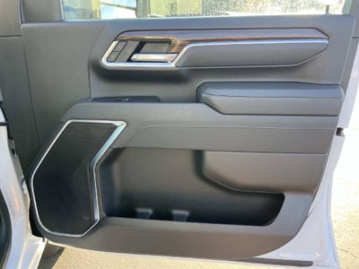 2025 Chevrolet Silverado 2500HD 4WD Crew Cab Standard Bed LT