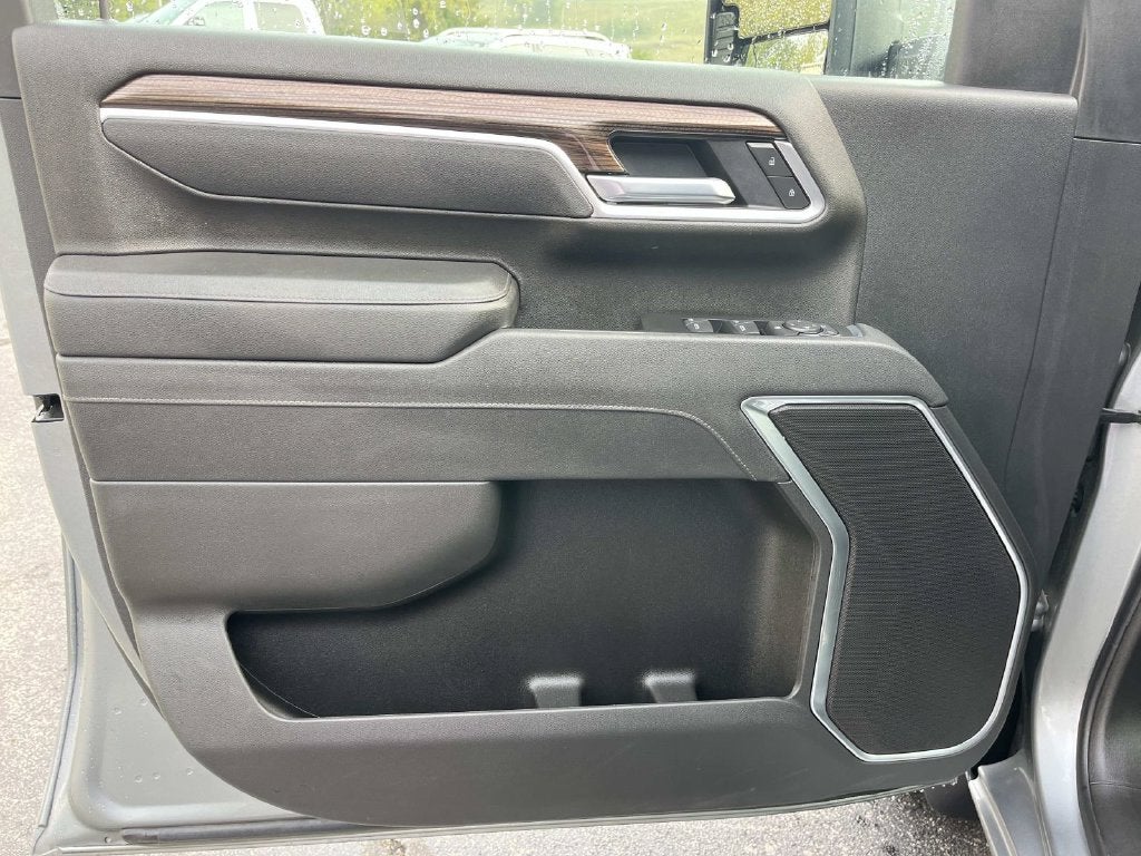 2026 Chevrolet Silverado 2500HD Crew Cab, Standard Bed, LT, 4WD