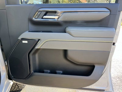 2026 Chevrolet Silverado 2500HD Crew Cab, Standard Bed, XR2, 4WD