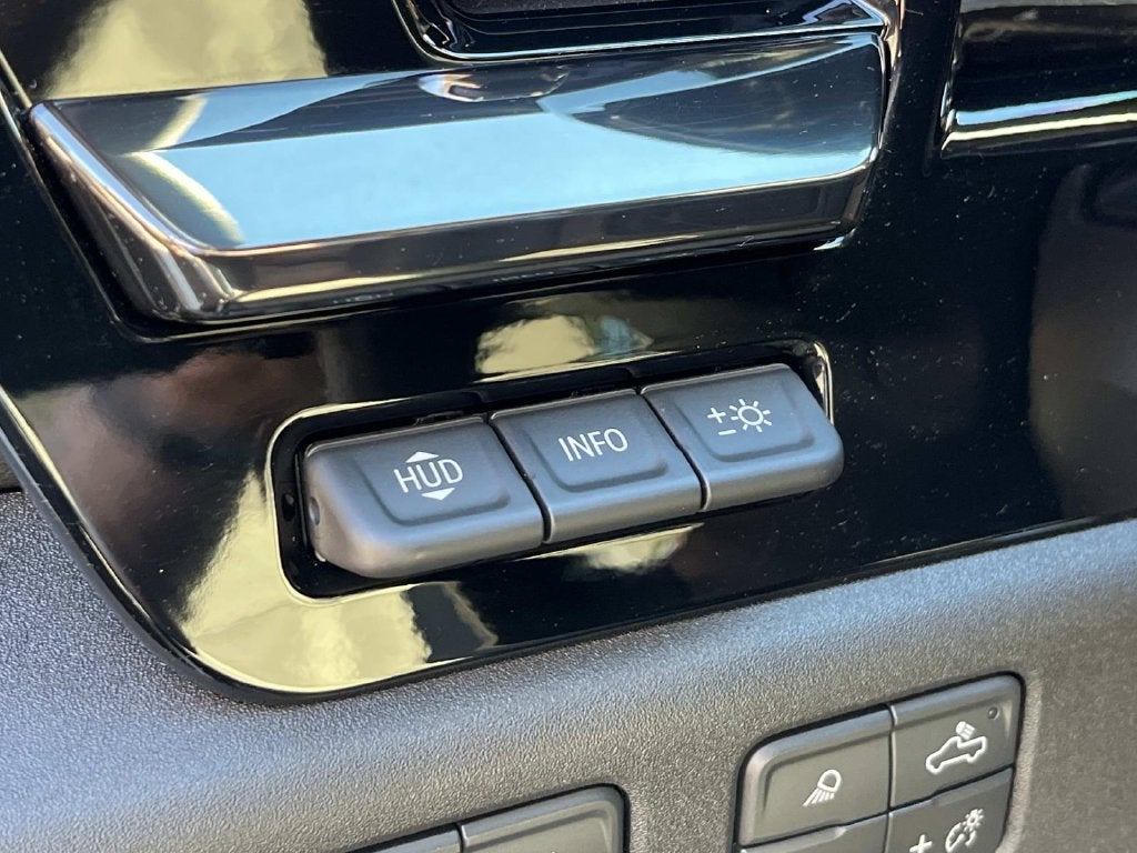 2026 Chevrolet Silverado 2500HD Crew Cab, Standard Bed, XR2, 4WD