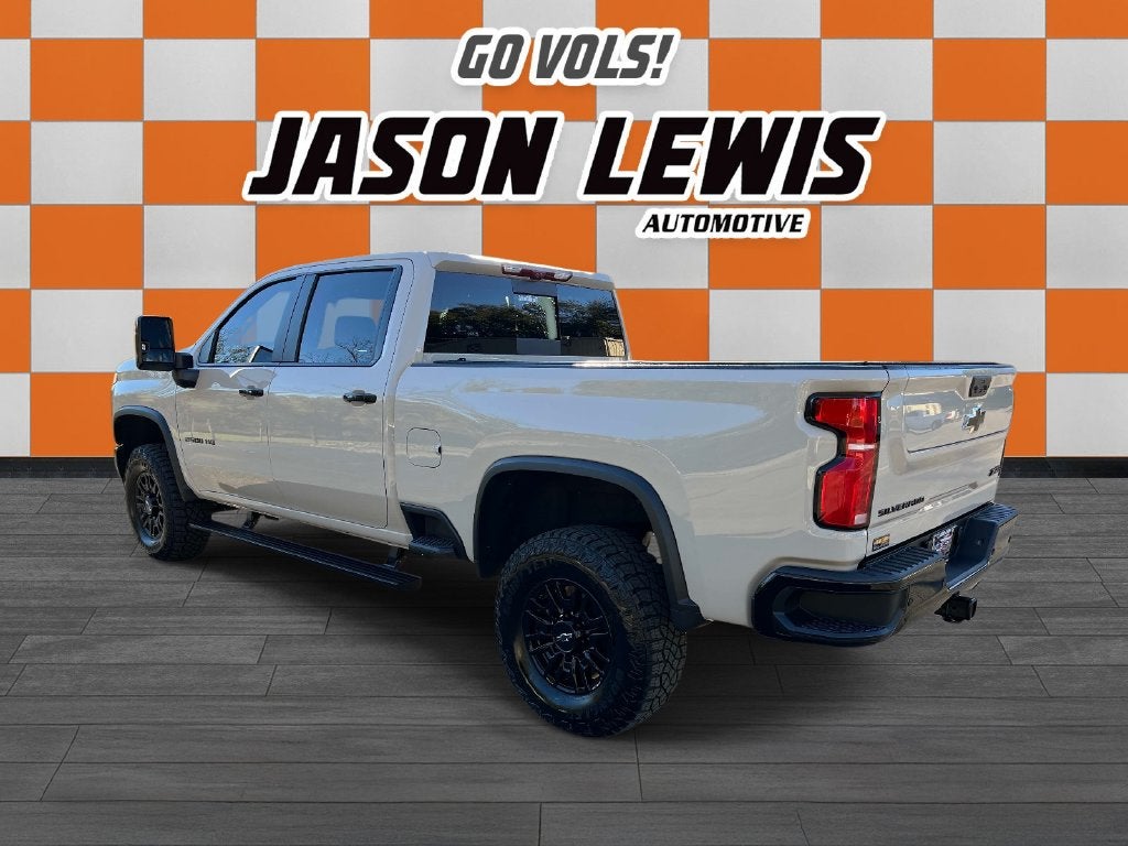 2026 Chevrolet Silverado 2500HD Crew Cab, Standard Bed, XR2, 4WD