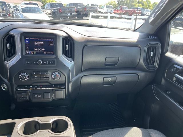 2024 Chevrolet Silverado 2500HD 4WD Crew Cab Standard Bed Custom