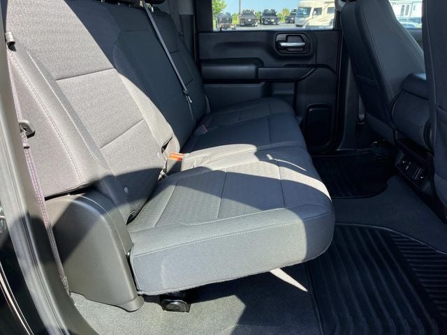 2024 Chevrolet Silverado 2500HD 4WD Crew Cab Standard Bed Custom
