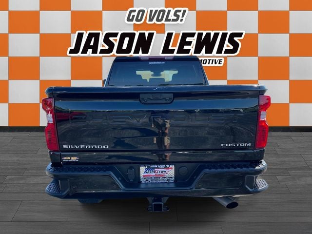 2024 Chevrolet Silverado 2500HD 4WD Crew Cab Standard Bed Custom