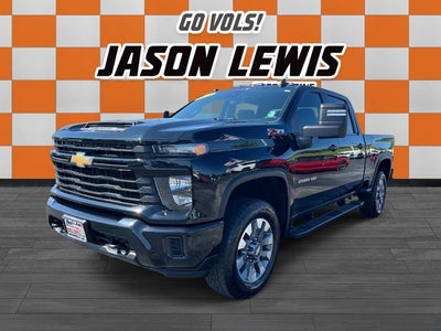 2024 Chevrolet Silverado 2500HD 4WD Crew Cab Standard Bed Custom