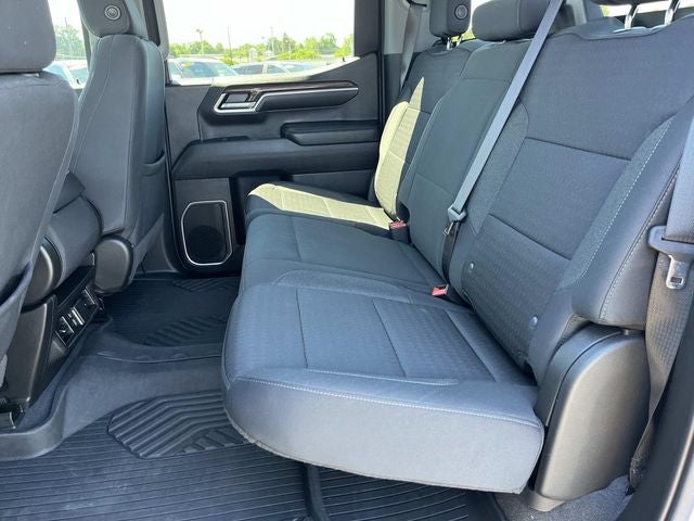2022 Chevrolet Silverado 1500 4WD Crew Cab Short Bed RST
