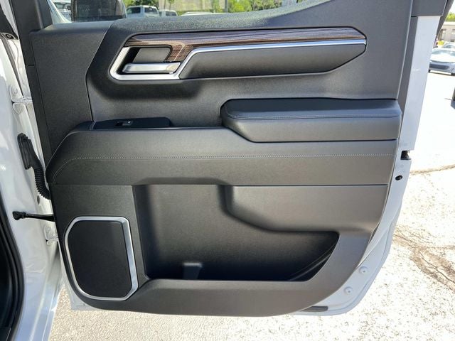 2022 Chevrolet Silverado 1500 4WD Crew Cab Short Bed RST