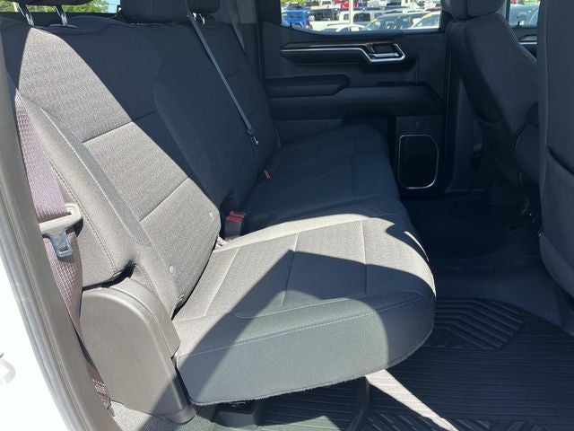 2022 Chevrolet Silverado 1500 4WD Crew Cab Short Bed RST