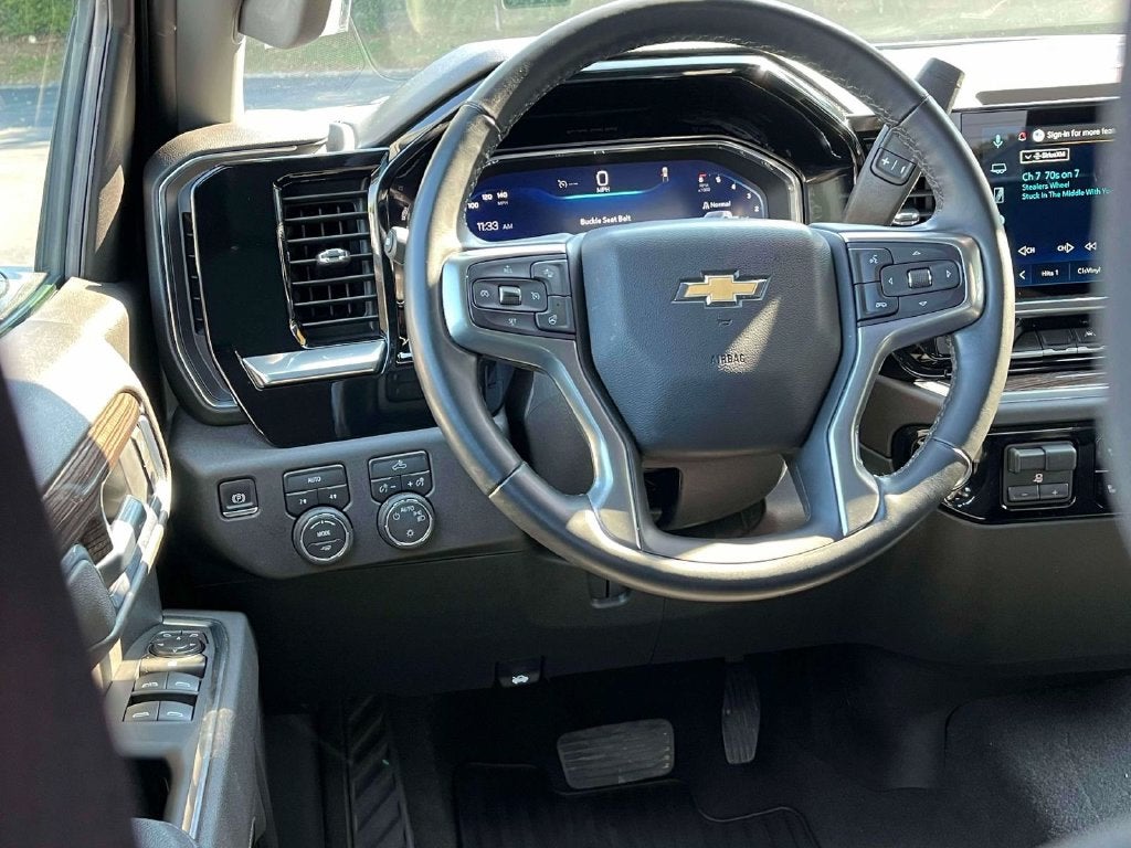 2026 Chevrolet Silverado 1500 4WD Crew Cab Standard Bed LT