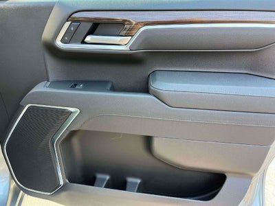 2026 Chevrolet Silverado 1500 4WD Crew Cab Standard Bed LT
