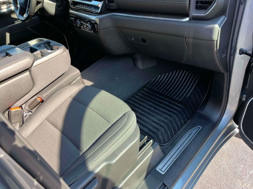 2026 Chevrolet Silverado 1500 4WD Crew Cab Standard Bed LT
