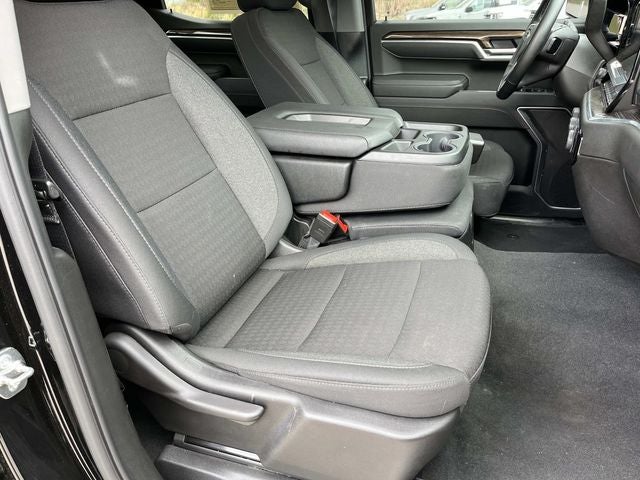 2026 Chevrolet Silverado 1500 4WD Crew Cab Standard Bed LT
