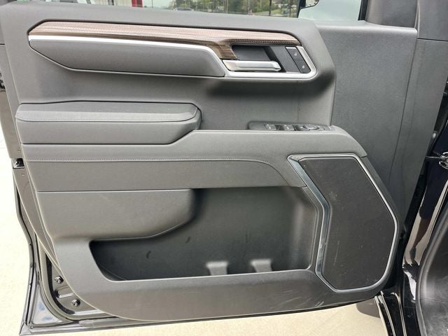 2026 Chevrolet Silverado 1500 4WD Crew Cab Standard Bed LT