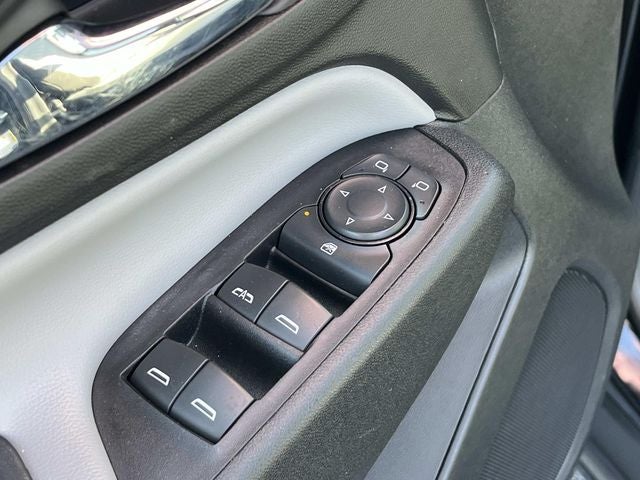 2020 Chevrolet Equinox FWD LS
