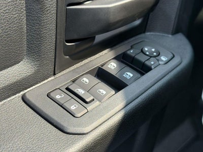 2026 RAM 3500 RAM 3500 TRADESMAN CREW CAB 4X4 6'4' BOX