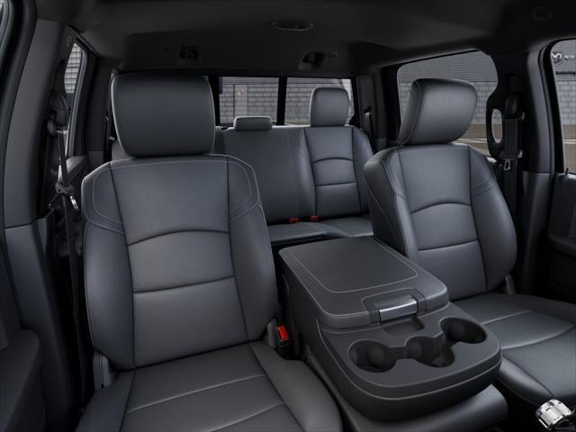 2026 RAM 3500 RAM 3500 TRADESMAN CREW CAB 4X4 6'4' BOX