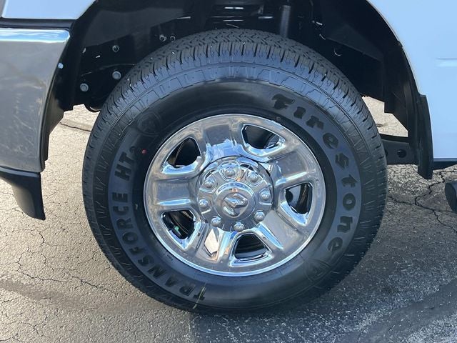 2026 RAM 3500 RAM 3500 TRADESMAN CREW CAB 4X4 6'4' BOX