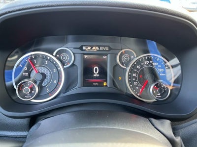 2026 RAM 3500 RAM 3500 TRADESMAN CREW CAB 4X4 6'4' BOX