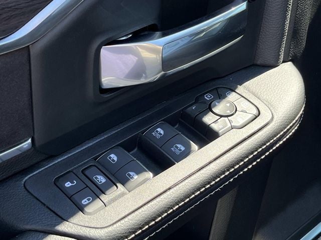 2026 RAM 3500 RAM 3500 LARAMIE CREW CAB 4X4 6'4' BOX