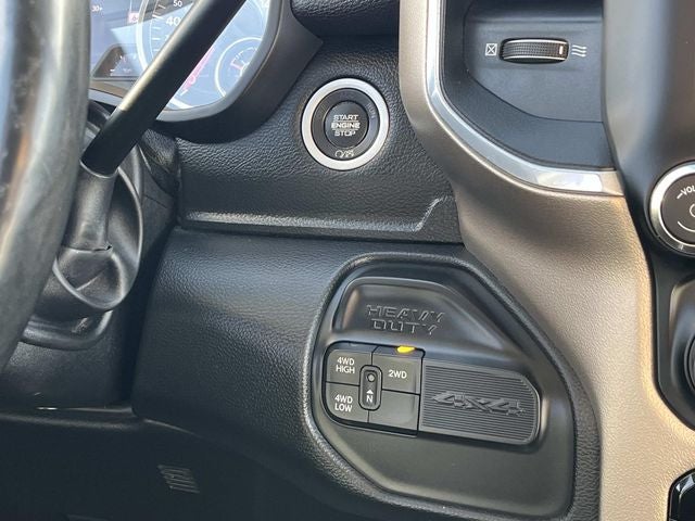 2019 RAM 3500 Laramie Crew Cab 4x4 6'4' Box
