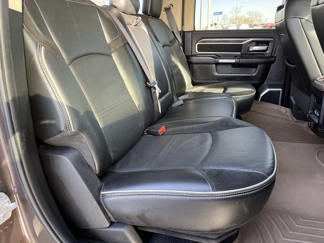 2019 RAM 3500 Laramie Crew Cab 4x4 6'4' Box