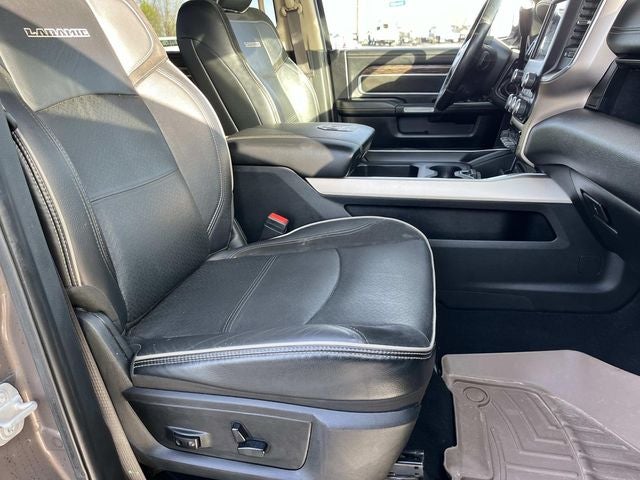 2019 RAM 3500 Laramie Crew Cab 4x4 6'4' Box