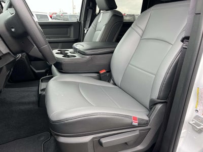 2026 RAM 3500 RAM 3500 TRADESMAN CREW CAB 4X4 8' BOX