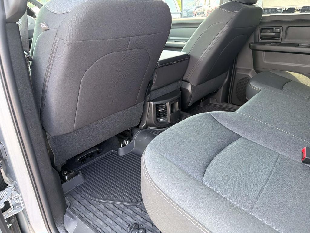 2026 RAM 3500 RAM 3500 TRADESMAN CREW CAB 4X4 8' BOX