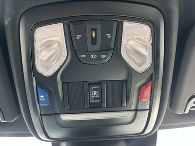 2026 RAM 3500 RAM 3500 TRADESMAN CREW CAB 4X4 8' BOX