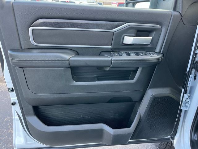 2024 RAM 3500 Big Horn Crew Cab 4x4 8' Box