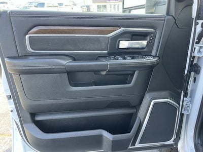 2023 RAM 3500 Laramie Mega Cab 4x4 6'4' Box